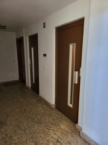 3 sovrum Lägenhet att hyra i Santander med garage - 1 250 € (Ref: 10044612)