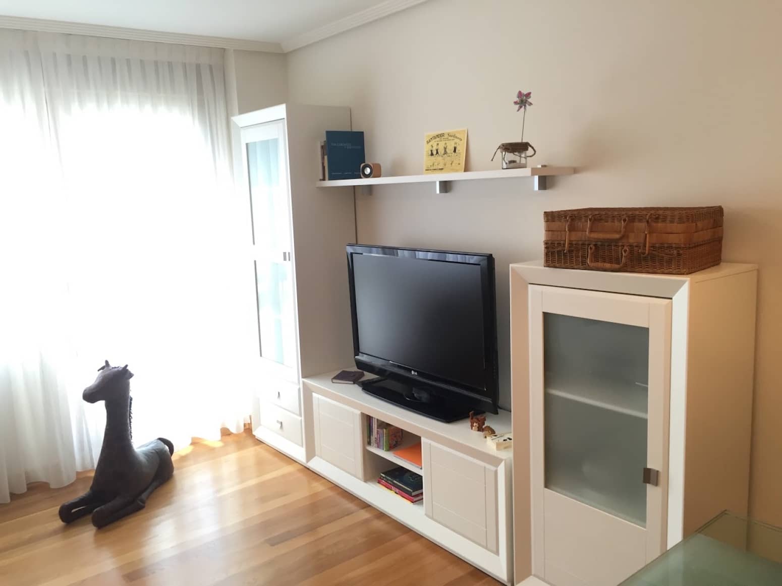 2 Zimmer Wohnung zu vermieten in Santander mit Garage - 1.100 € (Ref: 10061382)