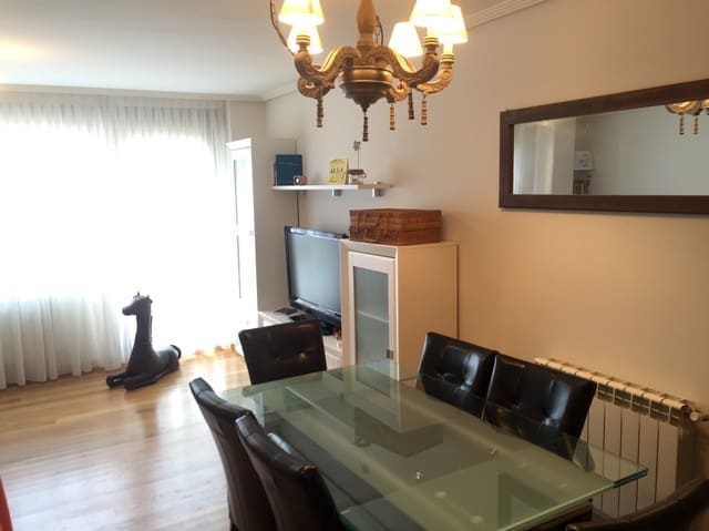 Piso de 2 habitaciones en Santander en alquiler con garaje - 1.100 € (Ref: 10061382)
