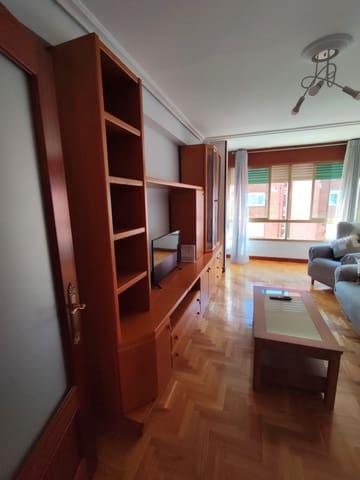 2 quarto Apartamento para arrendar em Santander - 800 € (Ref: 10094277)
