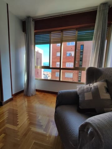 2 quarto Apartamento para arrendar em Santander - 800 € (Ref: 10094277)