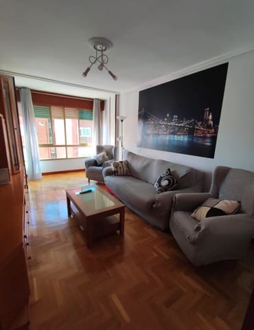 2 quarto Apartamento para arrendar em Santander - 800 € (Ref: 10094277)