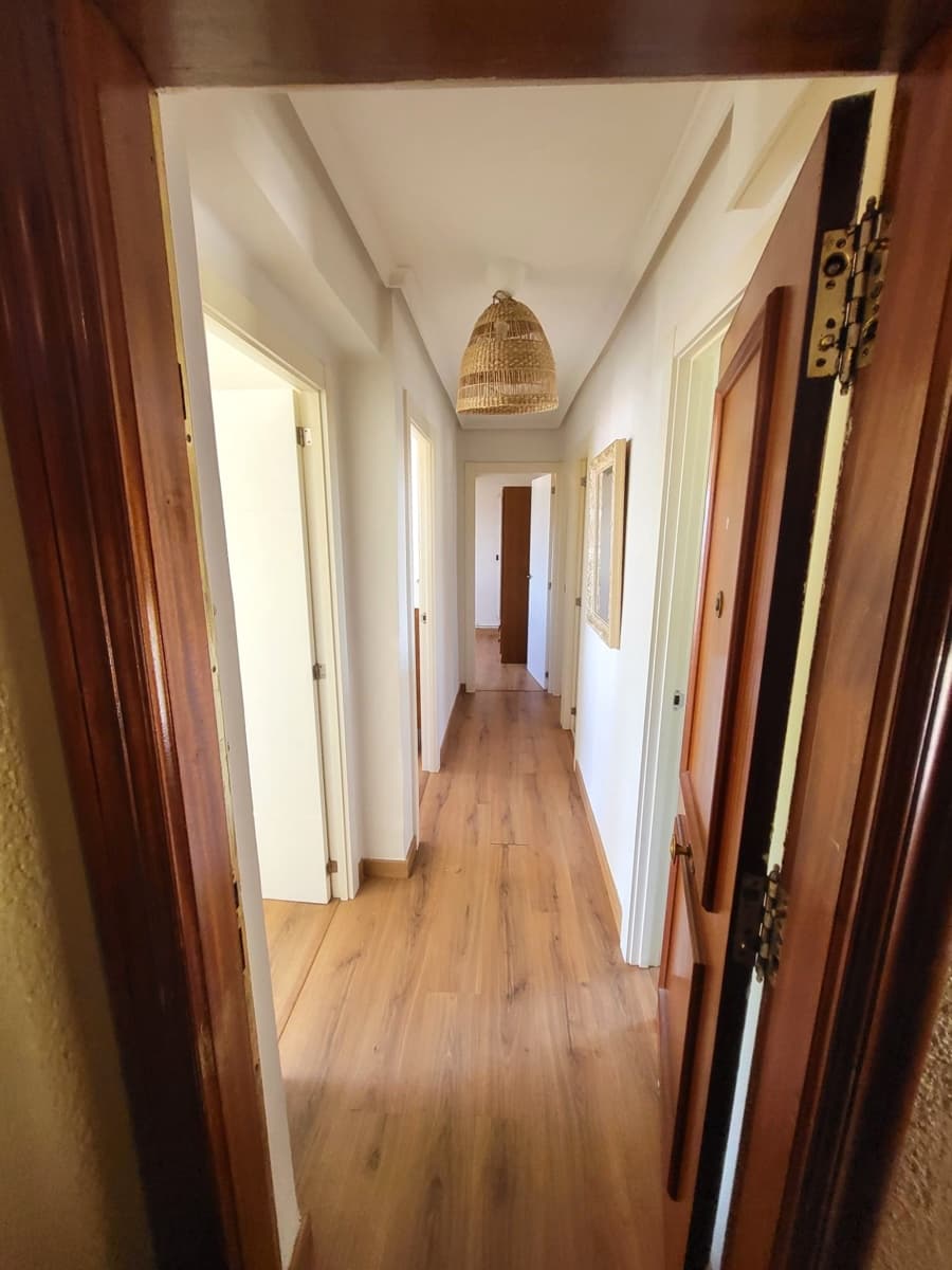 3 quarto Apartamento para arrendar em Santander - 800 € (Ref: 10094278)