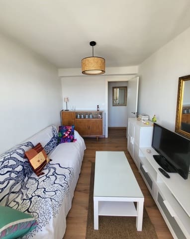 3 Zimmer Wohnung zu vermieten in Santander - 800 € (Ref: 10094278)