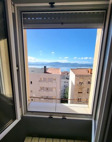 3 Zimmer Wohnung zu vermieten in Santander - 800 € (Ref: 10094278)