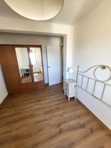 3 Zimmer Wohnung zu vermieten in Santander - 800 € (Ref: 10094278)
