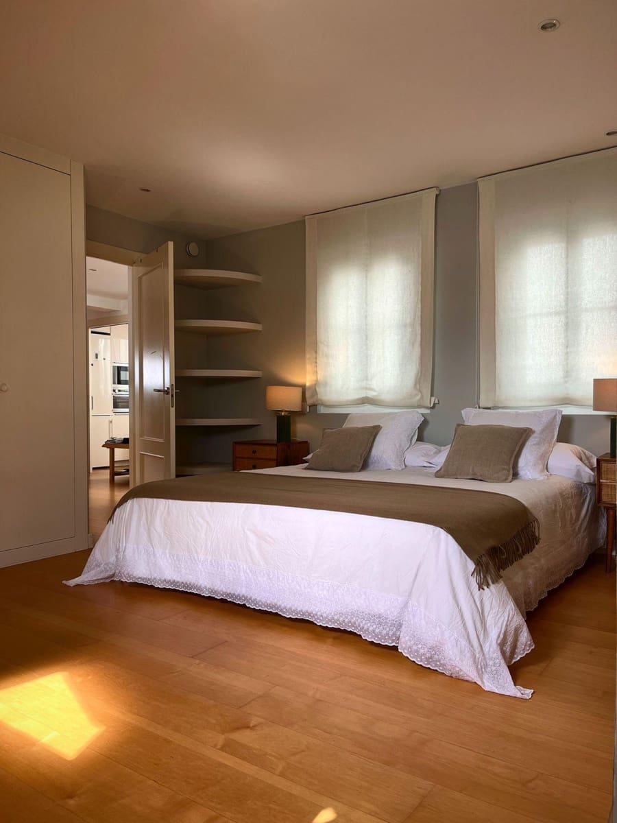 4 soveværelse Lejlighed til leje i Santander - € 2.400 (Ref: 10097657)