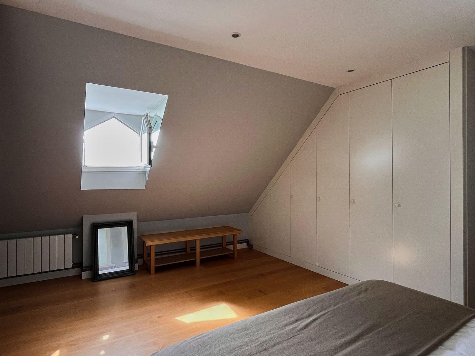 4 soveværelse Lejlighed til leje i Santander - € 2.400 (Ref: 10097657)