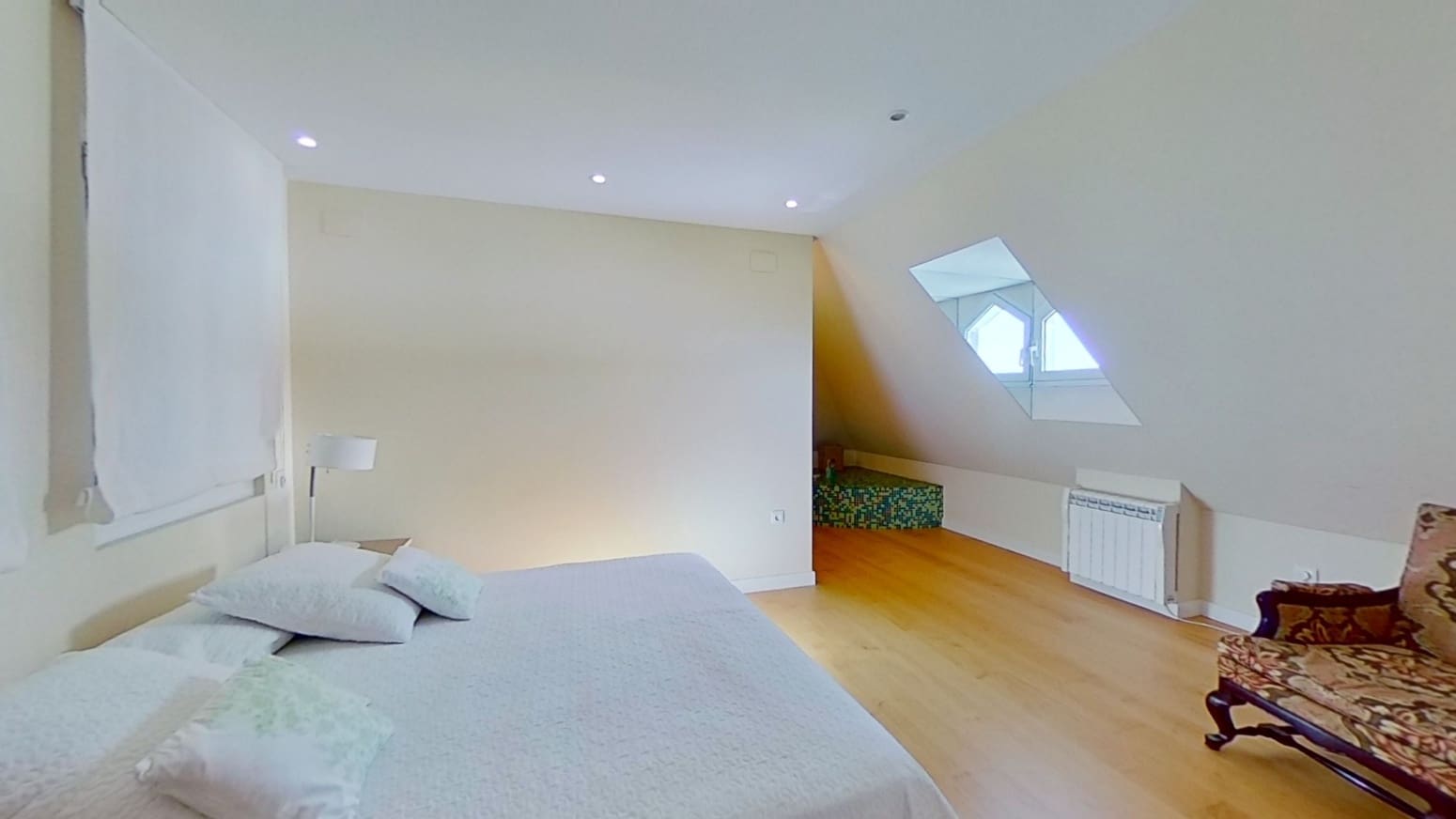 4 soveværelse Lejlighed til leje i Santander - € 2.400 (Ref: 10097657)