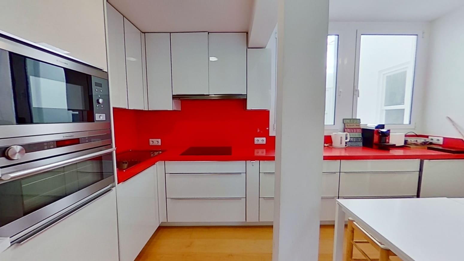 4 soveværelse Lejlighed til leje i Santander - € 2.400 (Ref: 10097657)