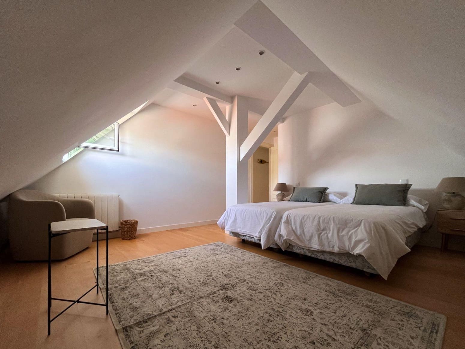 4 soveværelse Lejlighed til leje i Santander - € 2.400 (Ref: 10097657)