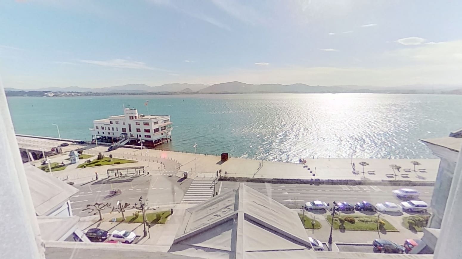 4 soveværelse Lejlighed til leje i Santander - € 2.400 (Ref: 10097657)