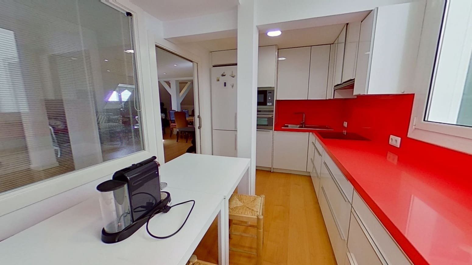 4 soveværelse Lejlighed til leje i Santander - € 2.400 (Ref: 10097657)