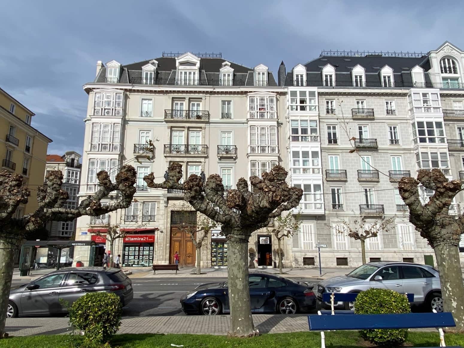 4 soveværelse Lejlighed til leje i Santander - € 2.400 (Ref: 10097657)