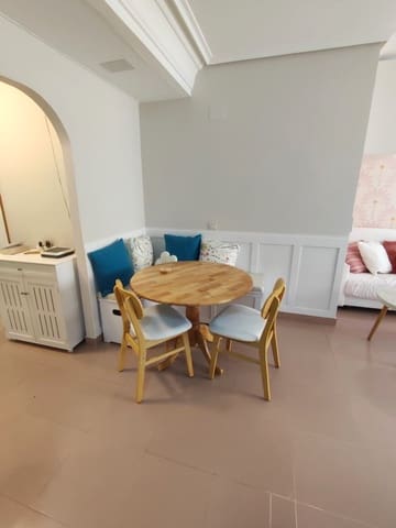 2 sypialnia Mieszkanie do wynajęcia w Santander - 900 € (Ref: 10099764)