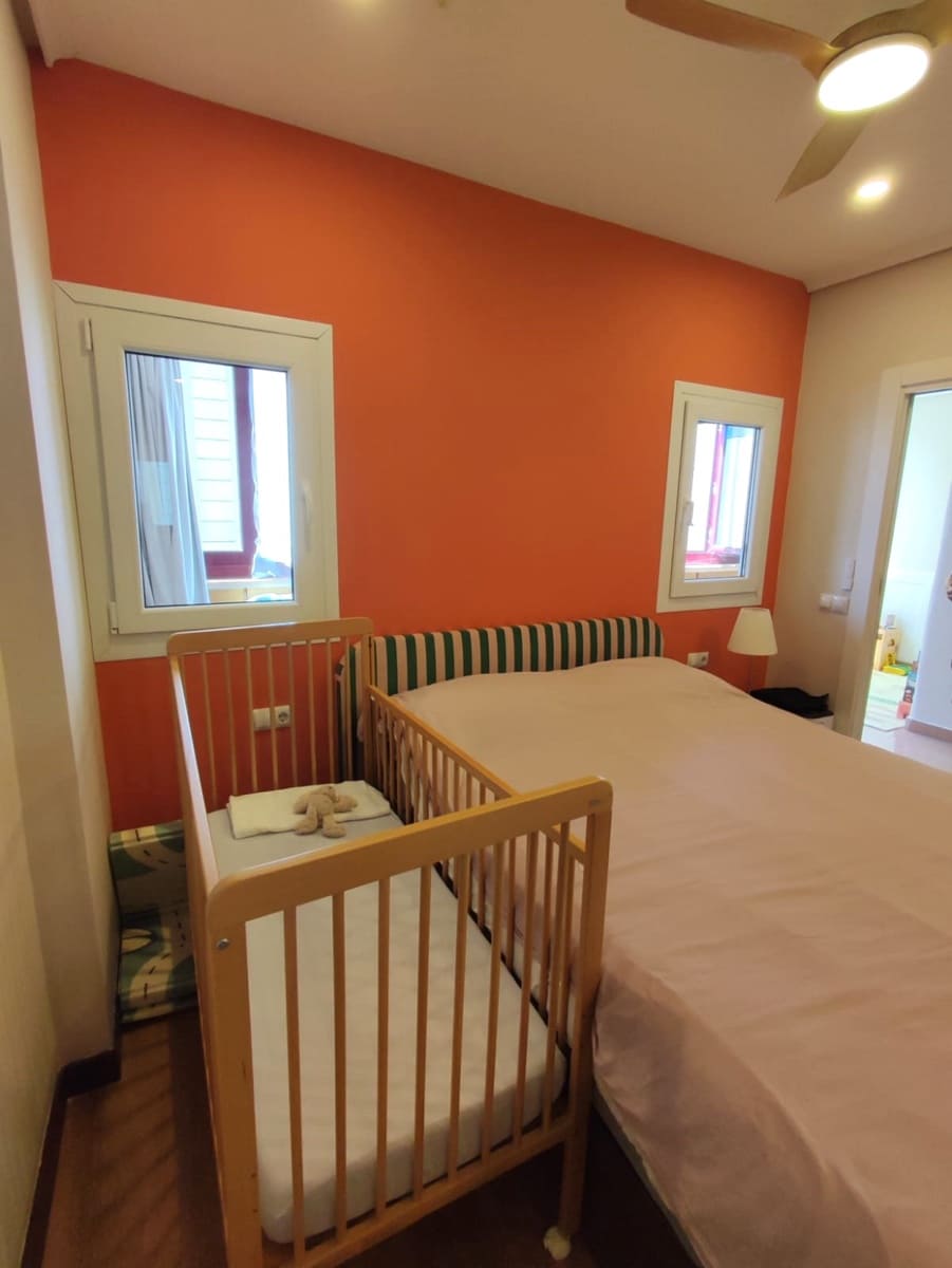 2 sypialnia Mieszkanie do wynajęcia w Santander - 900 € (Ref: 10099764)
