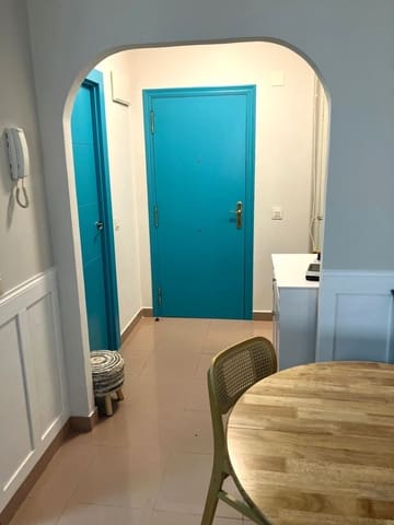 2 sypialnia Mieszkanie do wynajęcia w Santander - 900 € (Ref: 10099764)