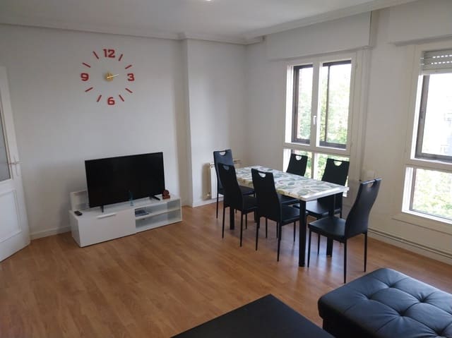3 quarto Apartamento para arrendar em Santander - 930 € (Ref: 10109025)