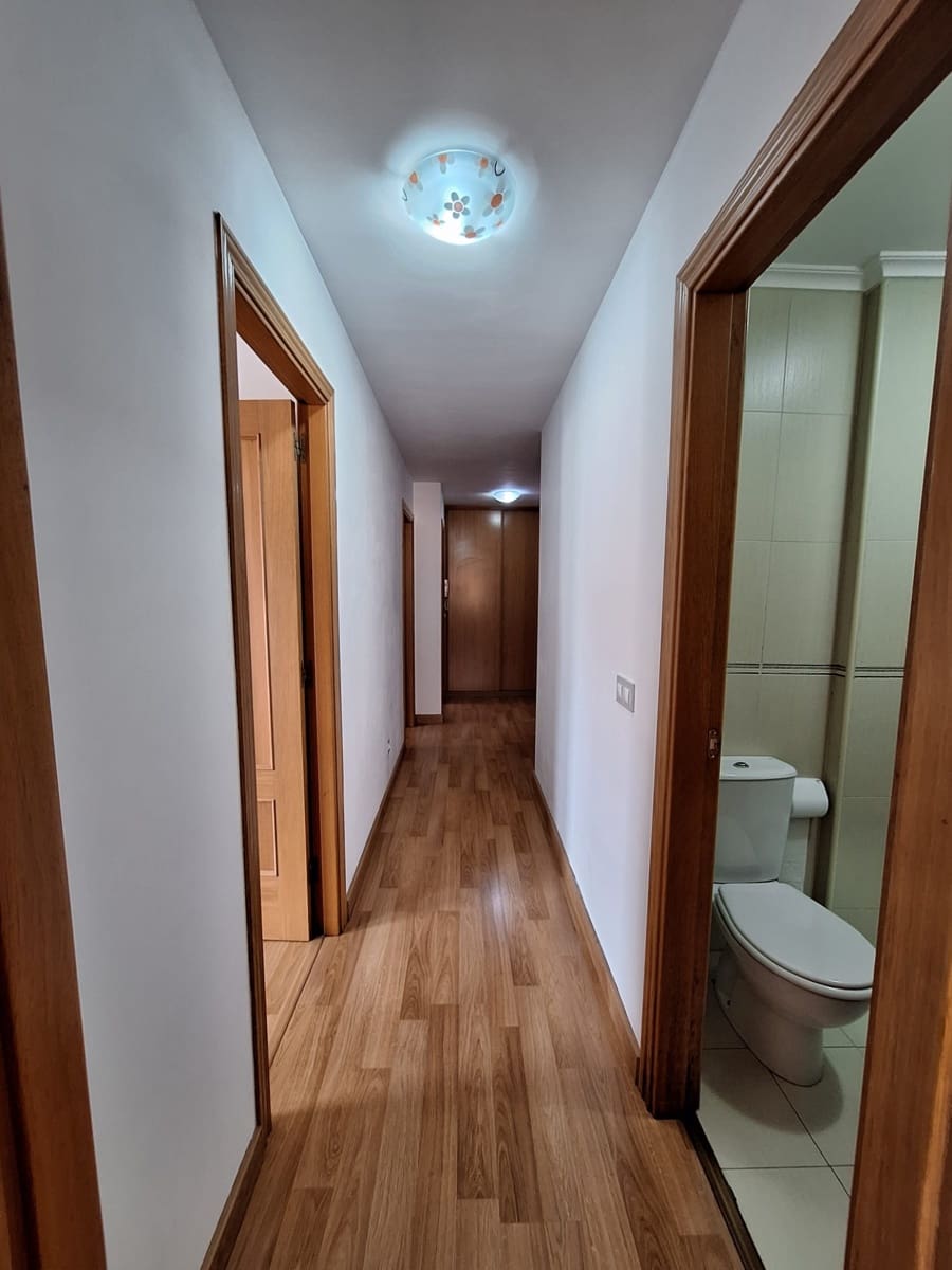 2 bedroom Flat for rent in Corvera de Toranzo with garage - € 600 (Ref: 10131315)