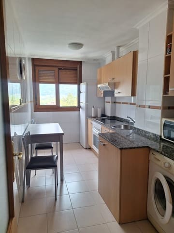 2 bedroom Flat for rent in Corvera de Toranzo with garage - € 600 (Ref: 10131315)