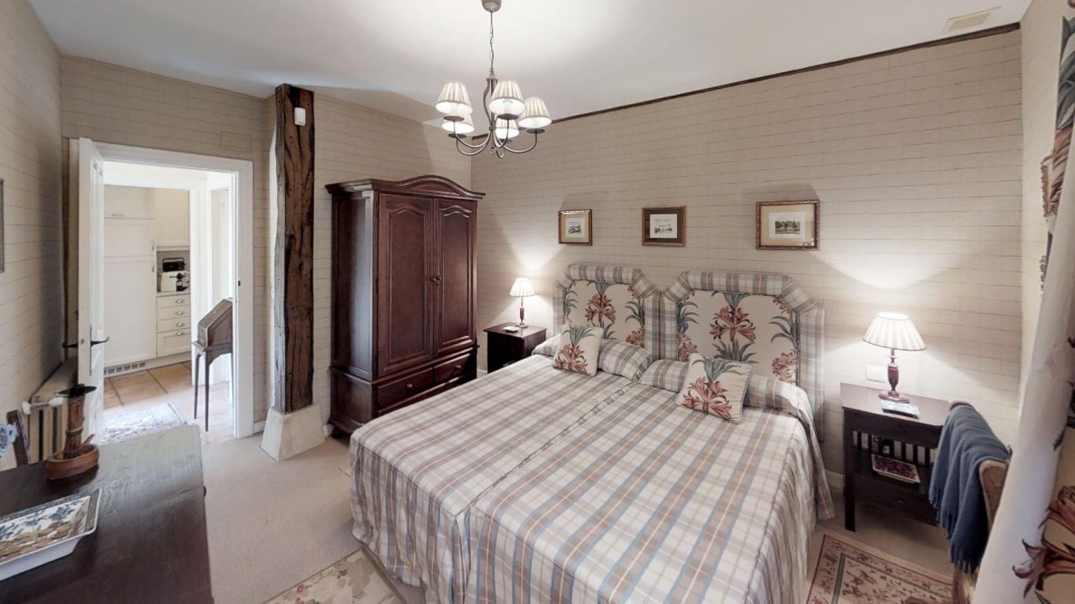 12 Zimmer Villa zu verkaufen in Navajeda mit Pool - 1.280.000 € (Ref: 10133158)