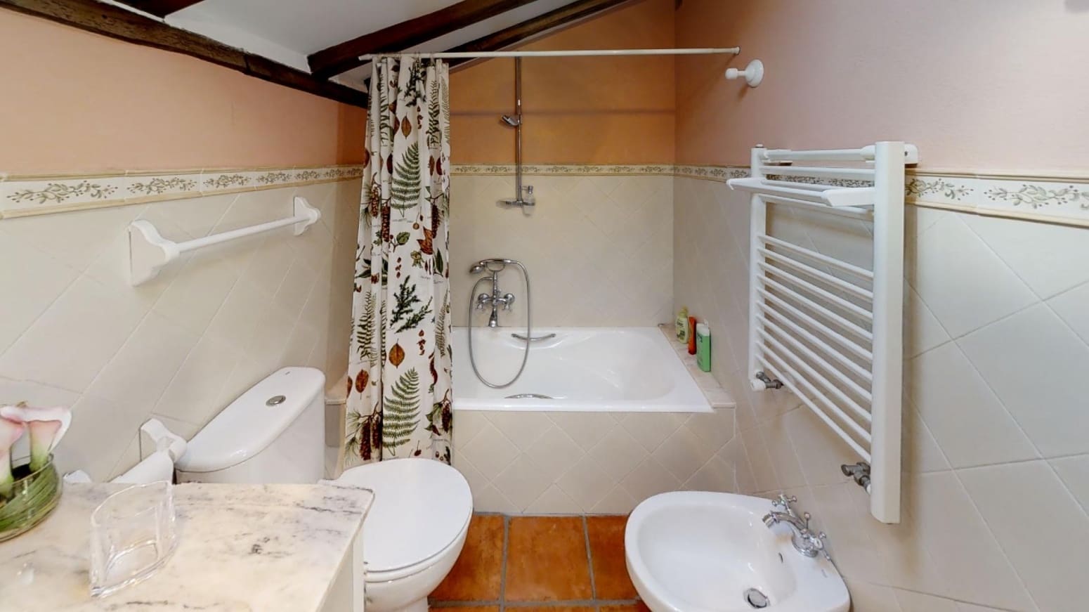 12 Zimmer Villa zu verkaufen in Navajeda mit Pool - 1.280.000 € (Ref: 10133158)