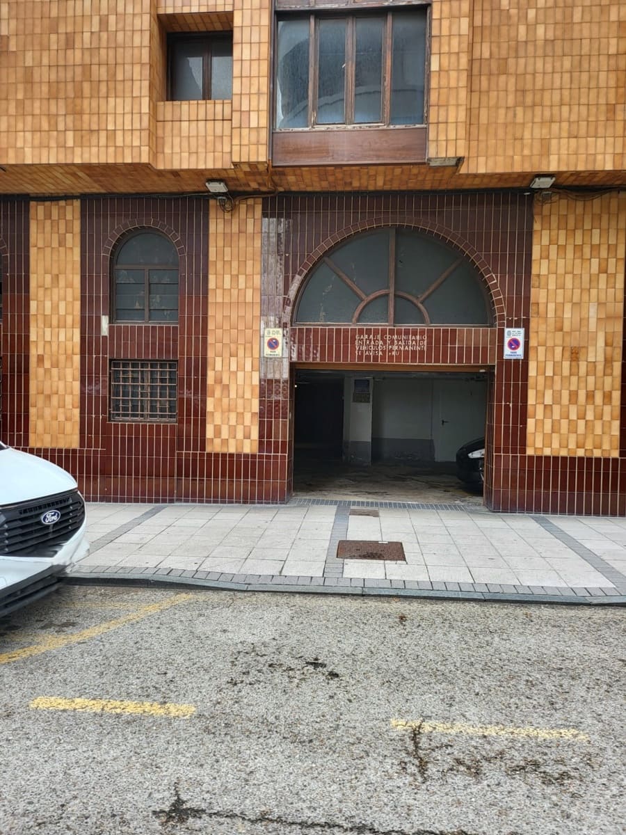 Garage à vendre à Santander - 50 000 € (Ref: 10135774)
