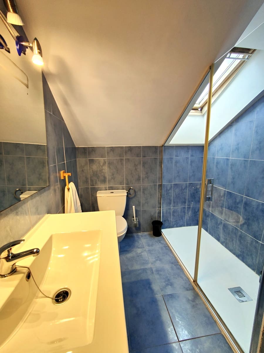 3 bedroom Villa for rent in Pielagos - € 1,600 (Ref: 10135775)