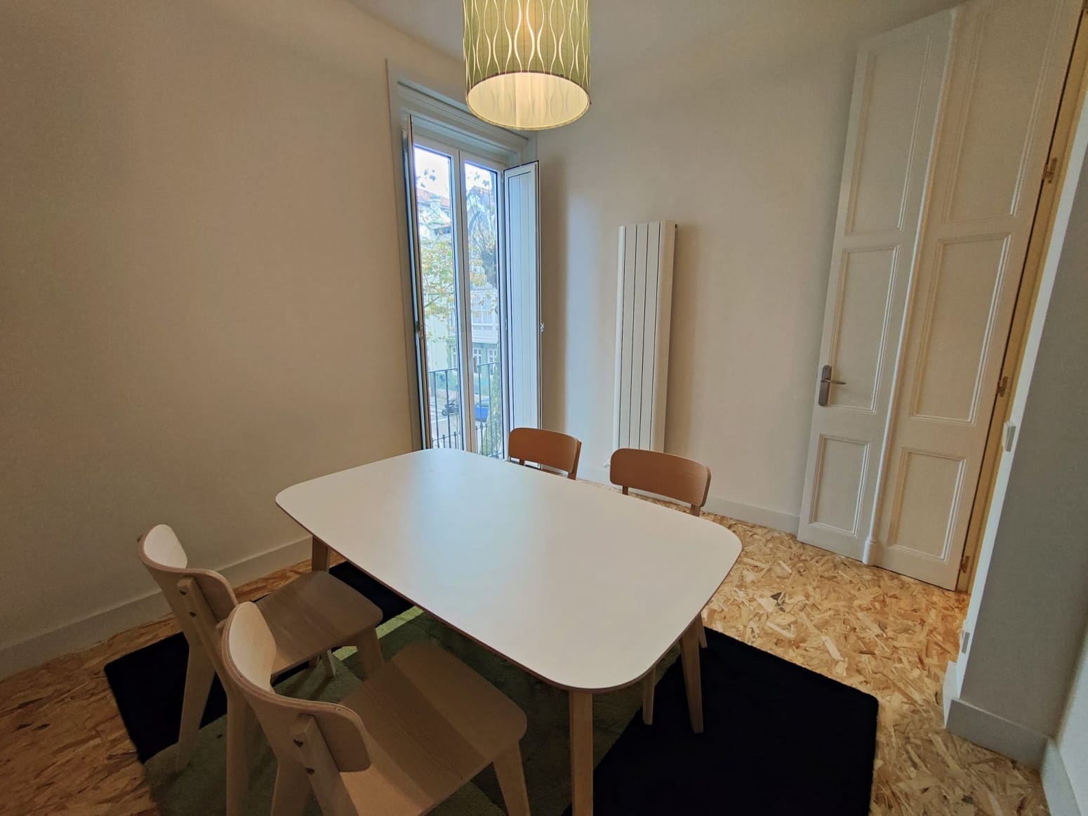 2 quarto Apartamento para arrendar em Santander - 1 100 € (Ref: 10141788)