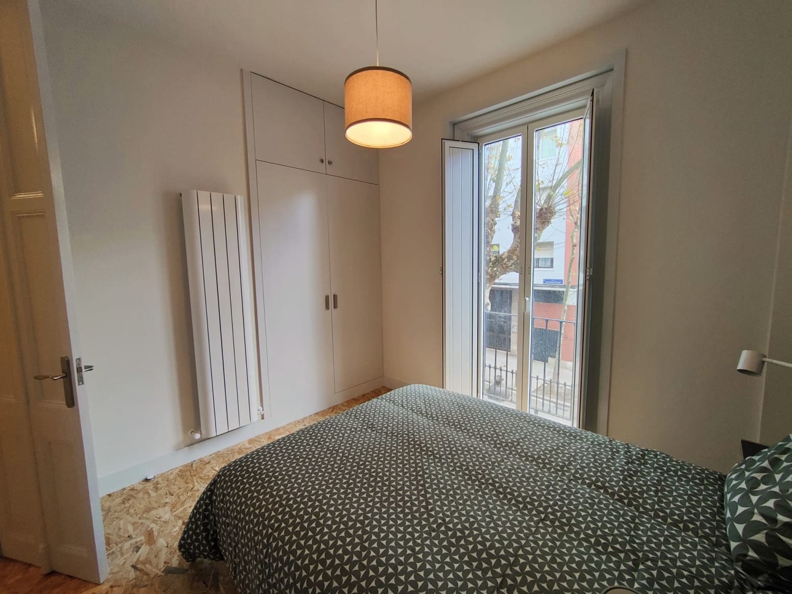 2 quarto Apartamento para arrendar em Santander - 1 100 € (Ref: 10141788)