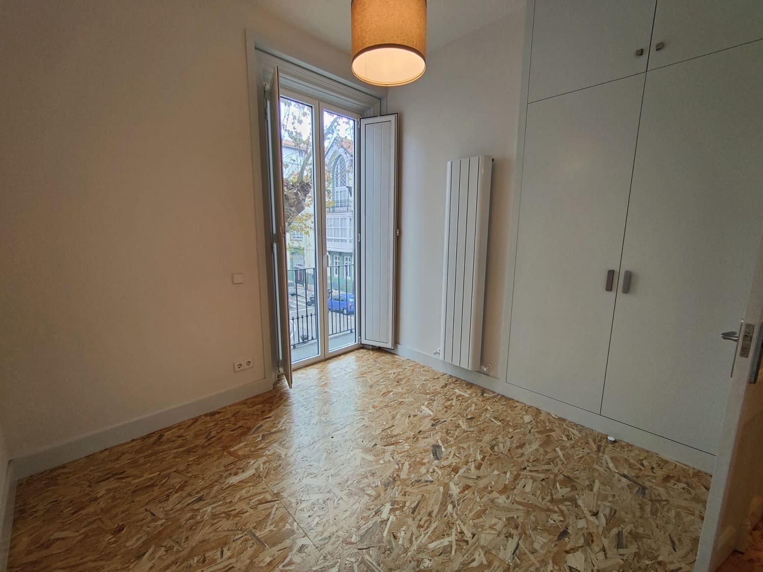 2 quarto Apartamento para arrendar em Santander - 1 100 € (Ref: 10141788)