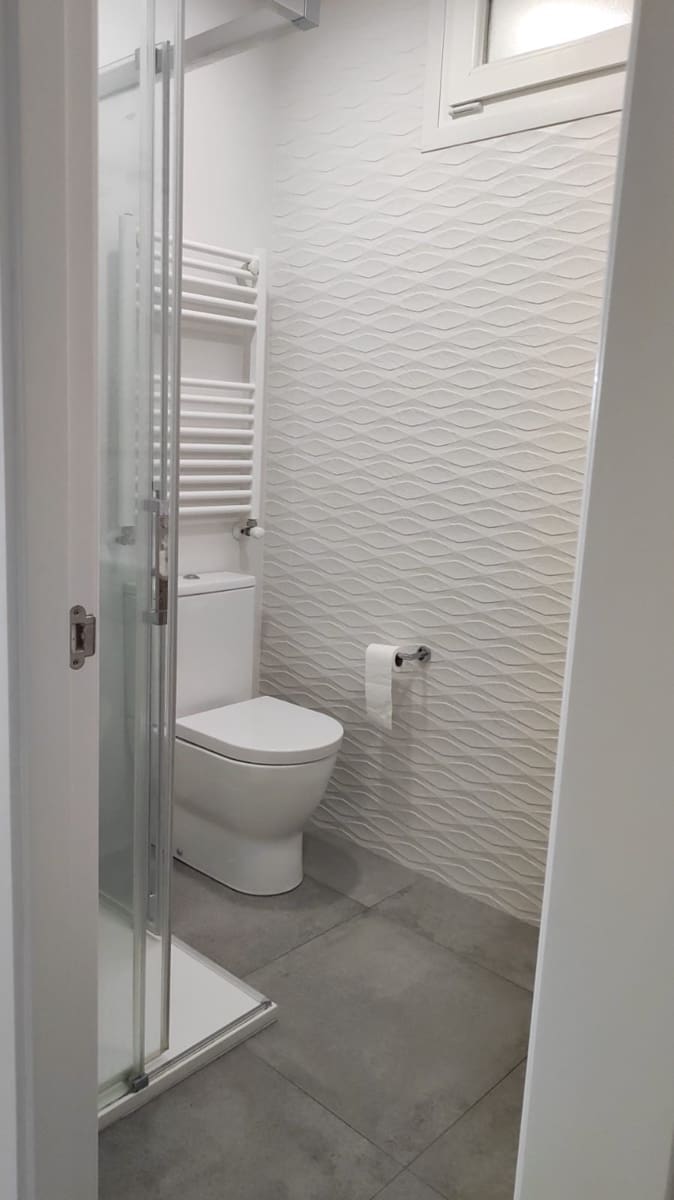 4 bedroom Flat for sale in Santander with garage - € 360,000 (Ref: 10168294)