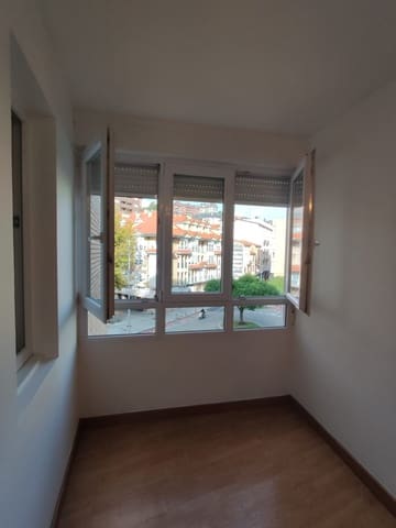 3 makuuhuone Asunto vuokrattavana paikassa Santander - 1 100 € (Ref: 10173378)