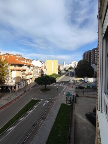 3 makuuhuone Asunto vuokrattavana paikassa Santander - 1 100 € (Ref: 10173378)