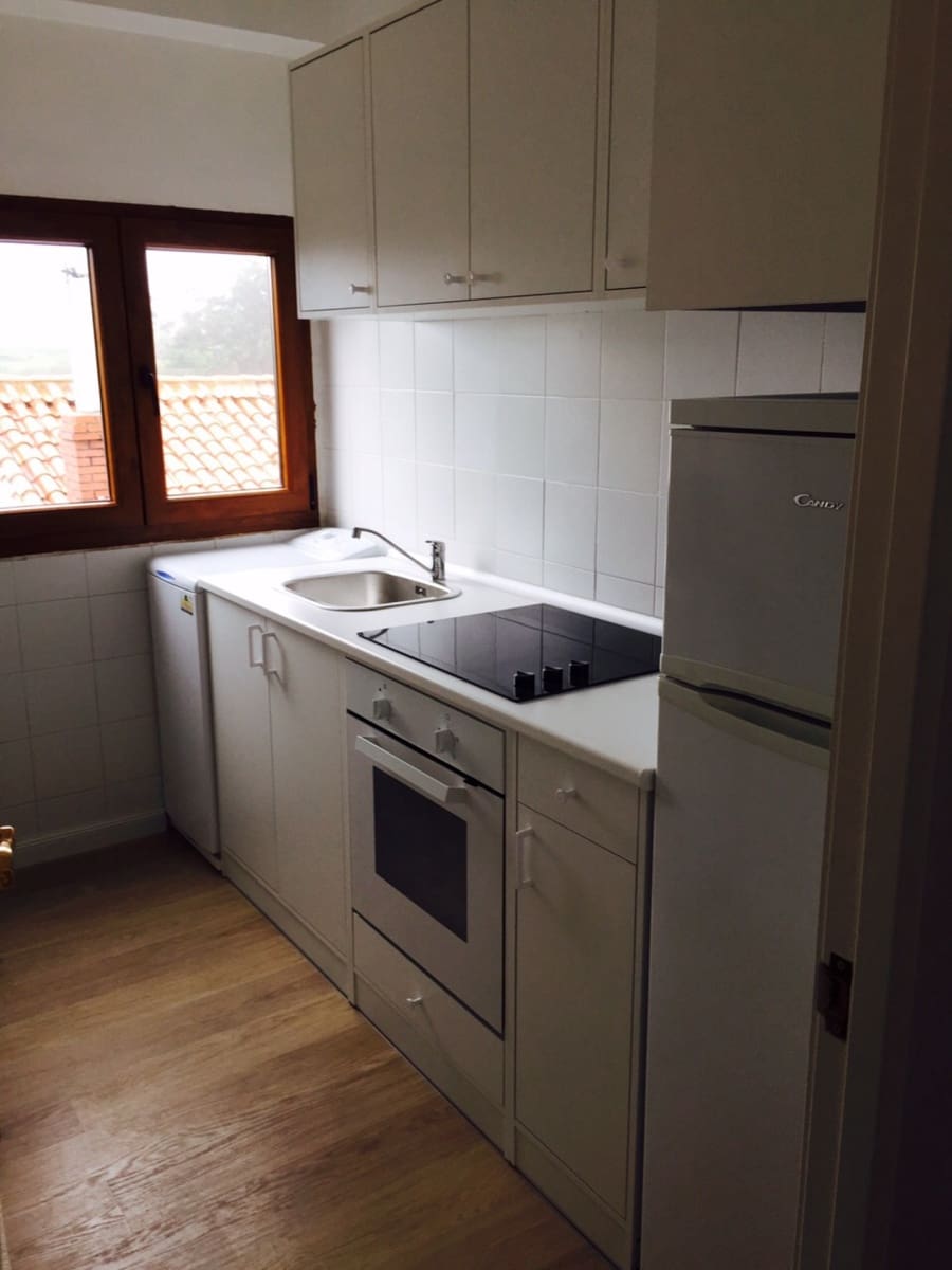 1 makuuhuone Asunto vuokrattavana paikassa Mogro - 750 € (Ref: 10173379)