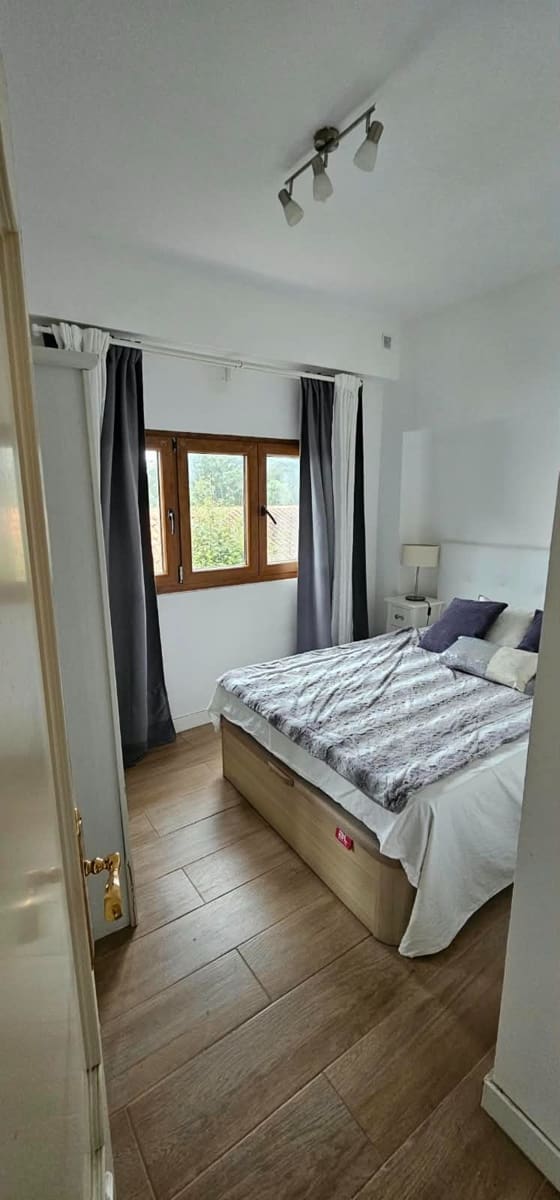 1 makuuhuone Asunto vuokrattavana paikassa Mogro - 750 € (Ref: 10173379)