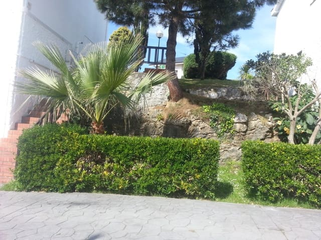 1 quarto Apartamento para arrendar em Mogro, Miengo - 750 € (Ref: 10173379)