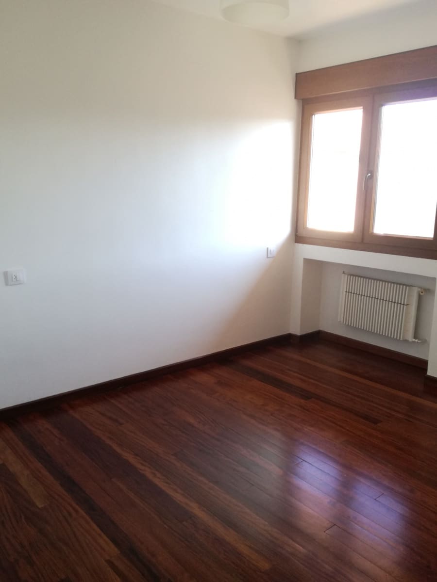 2 soveværelse Lejlighed til leje i Santander med garage - € 1.200 (Ref: 4901399)