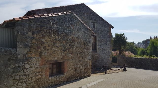 5 makuuhuone Yritys myytävänä paikassa Solares, Medio Cudeyo mukana 
autotalli - 325 000 € (Ref: 6655331)