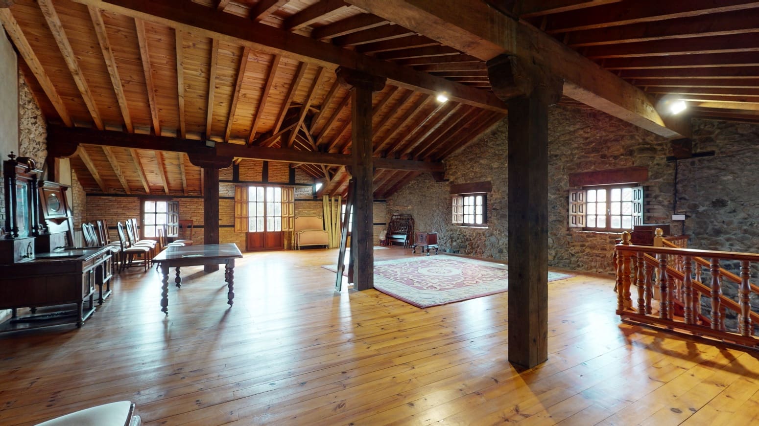 5 soverom Bedrift til salgs i Solares med garasje - € 325 000 (Ref: 6655331)