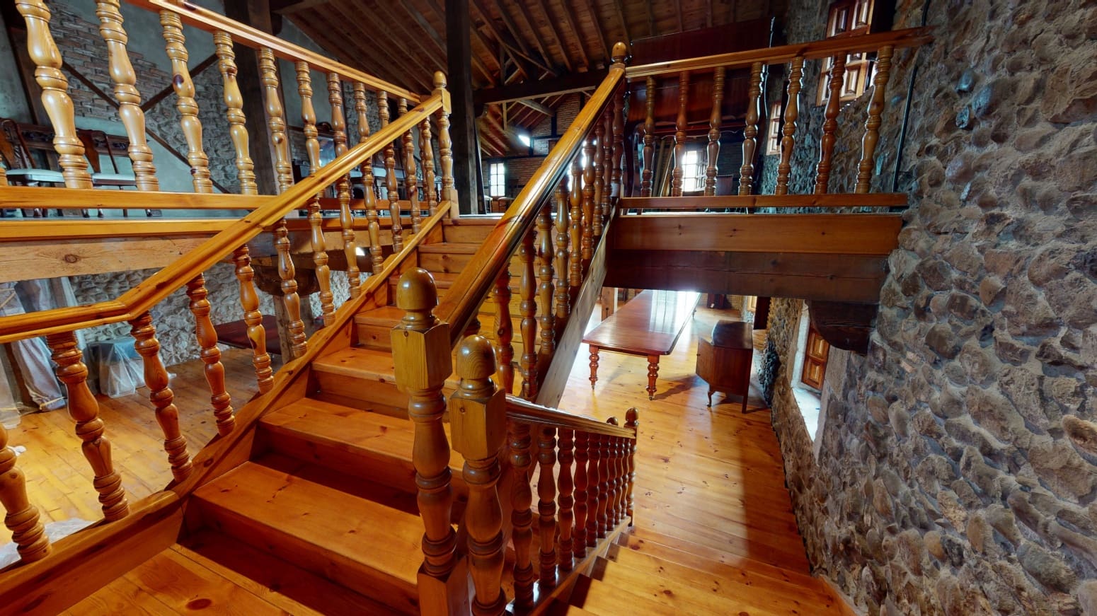 5 soverom Bedrift til salgs i Solares med garasje - € 325 000 (Ref: 6655331)