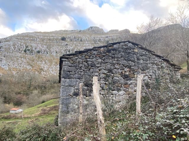 2 bedroom Business for sale in Miera - € 55,000 (Ref: 6664139)