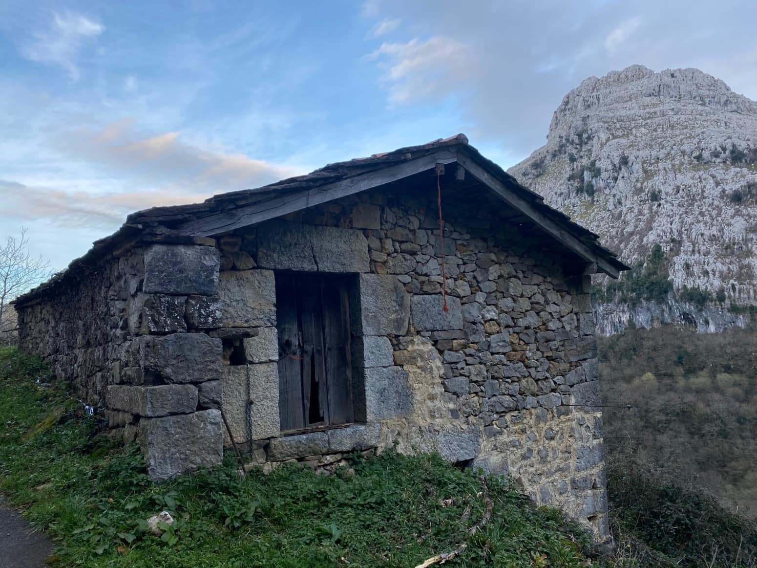 2 bedroom Business for sale in Miera - € 55,000 (Ref: 6664139)