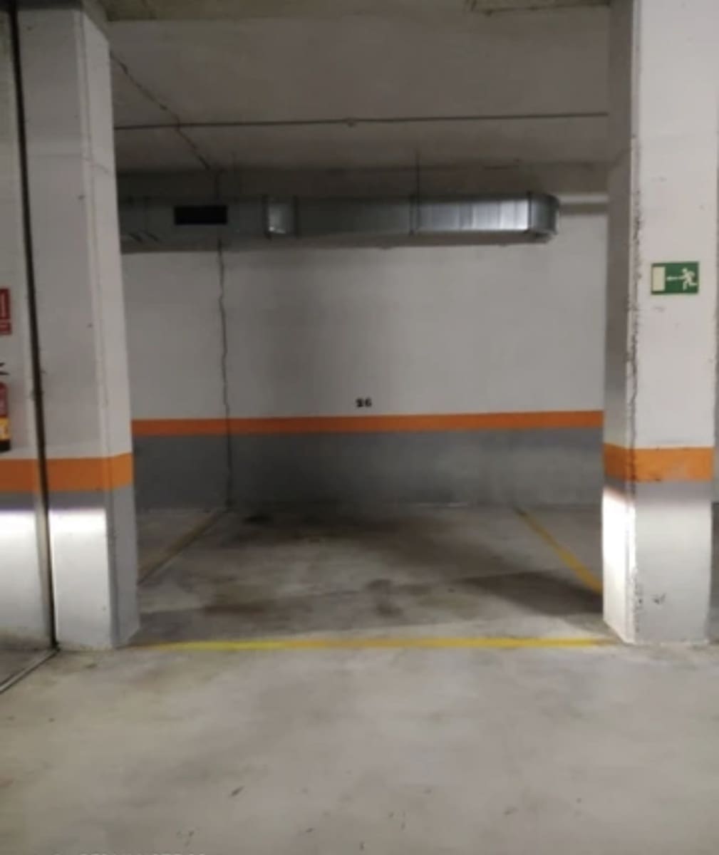 Garagem para venda em Santander - 24 800 € (Ref: 7145140)