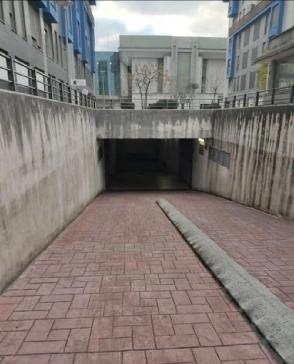 Garagem para venda em Santander - 24 800 € (Ref: 7145140)