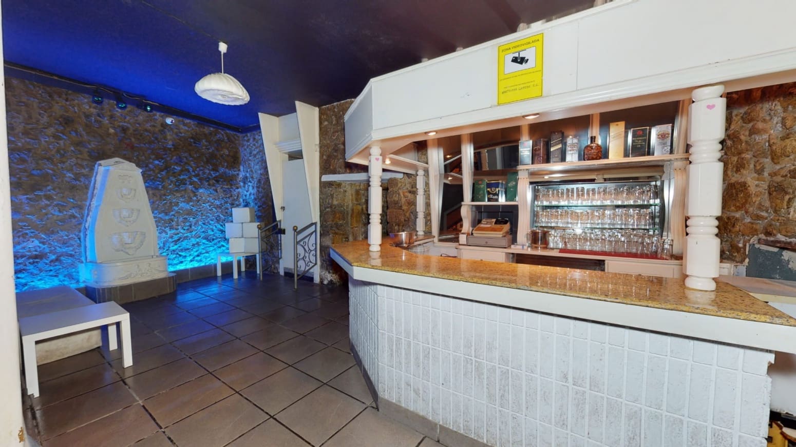 Commercieel te koop in Laredo - € 390.000 (Ref: 7412196)