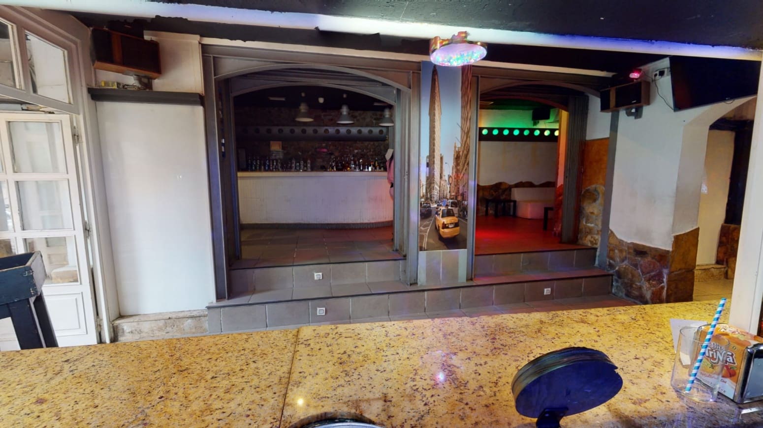 Commercieel te koop in Laredo - € 390.000 (Ref: 7412196)