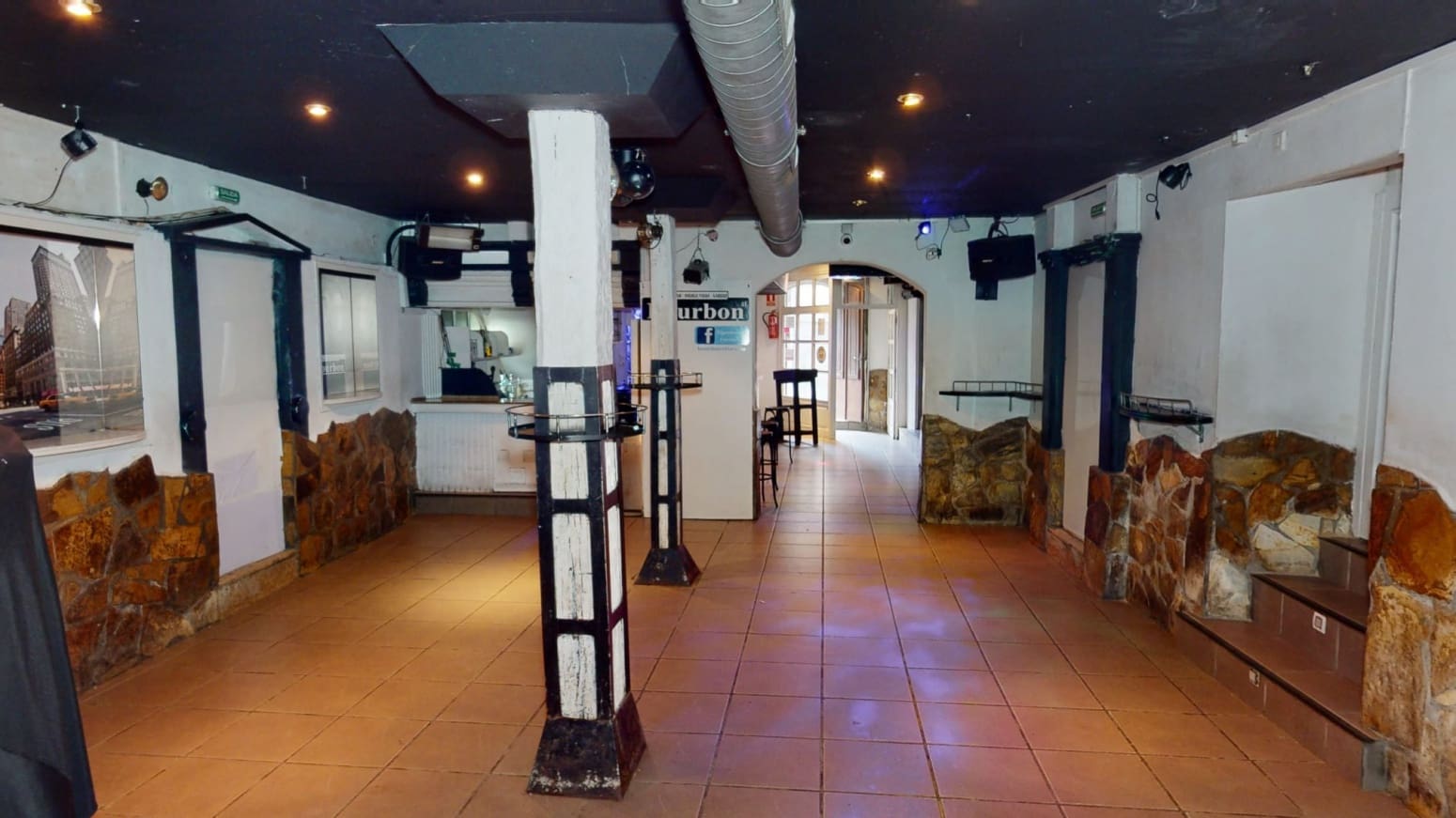 Commercieel te koop in Laredo - € 390.000 (Ref: 7412196)