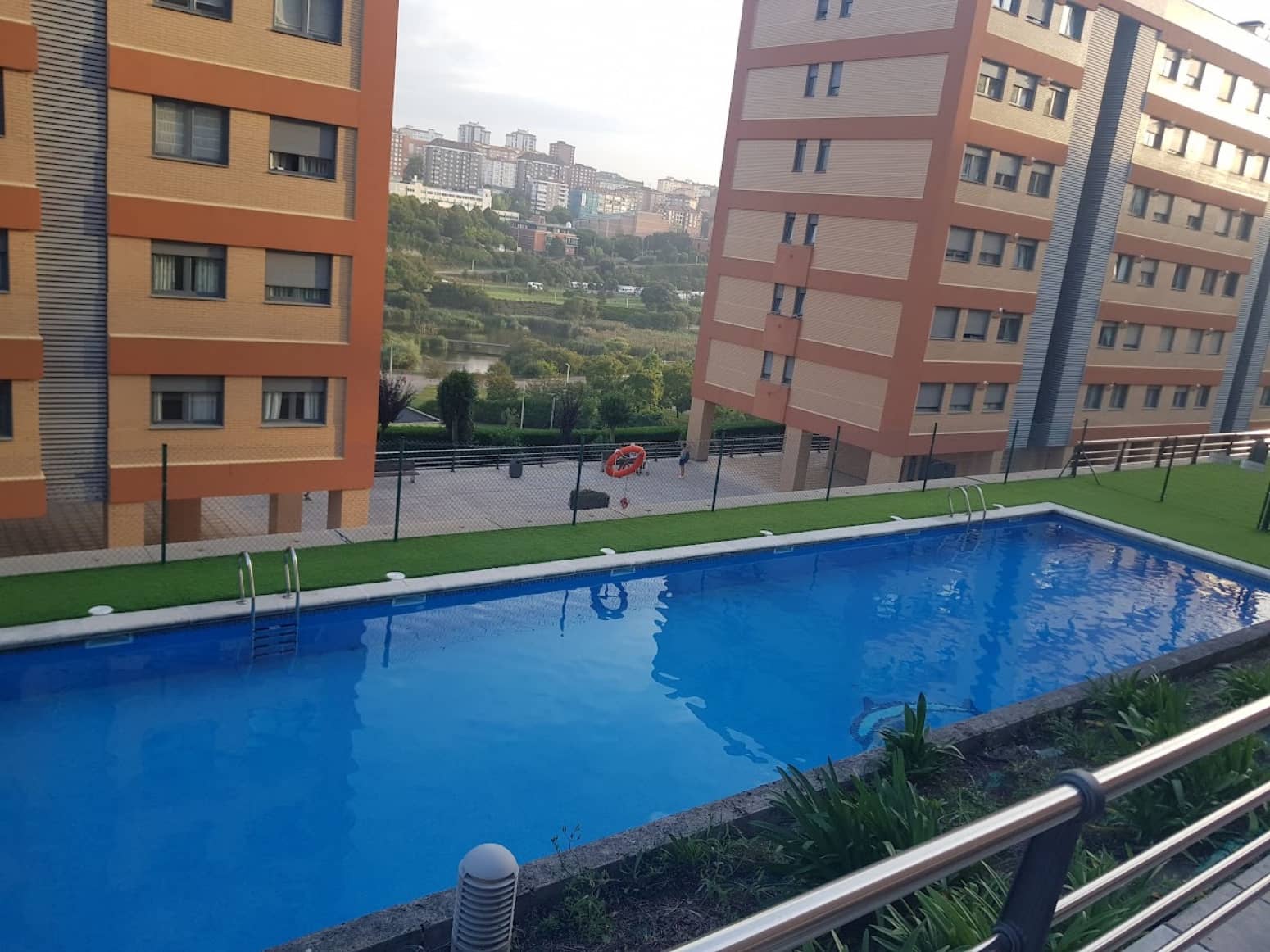 3 soveværelse Lejlighed til leje i Santander med garage - € 1.100 (Ref: 7776945)