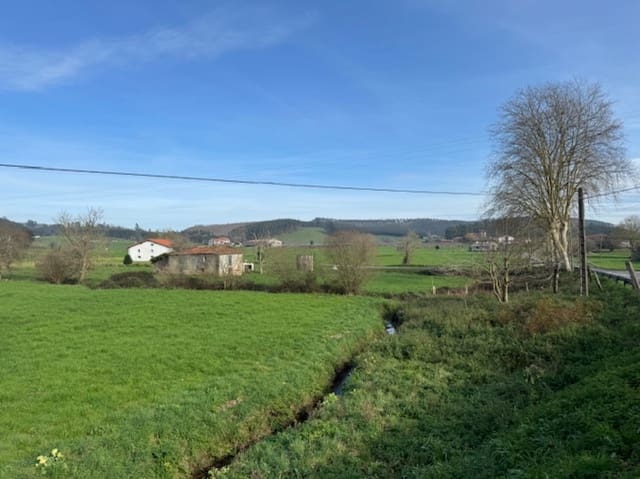 Chalet de 6 habitaciones en Bareyo, Bareyo en venta con garaje - 170.000 € (Ref: 8010333)